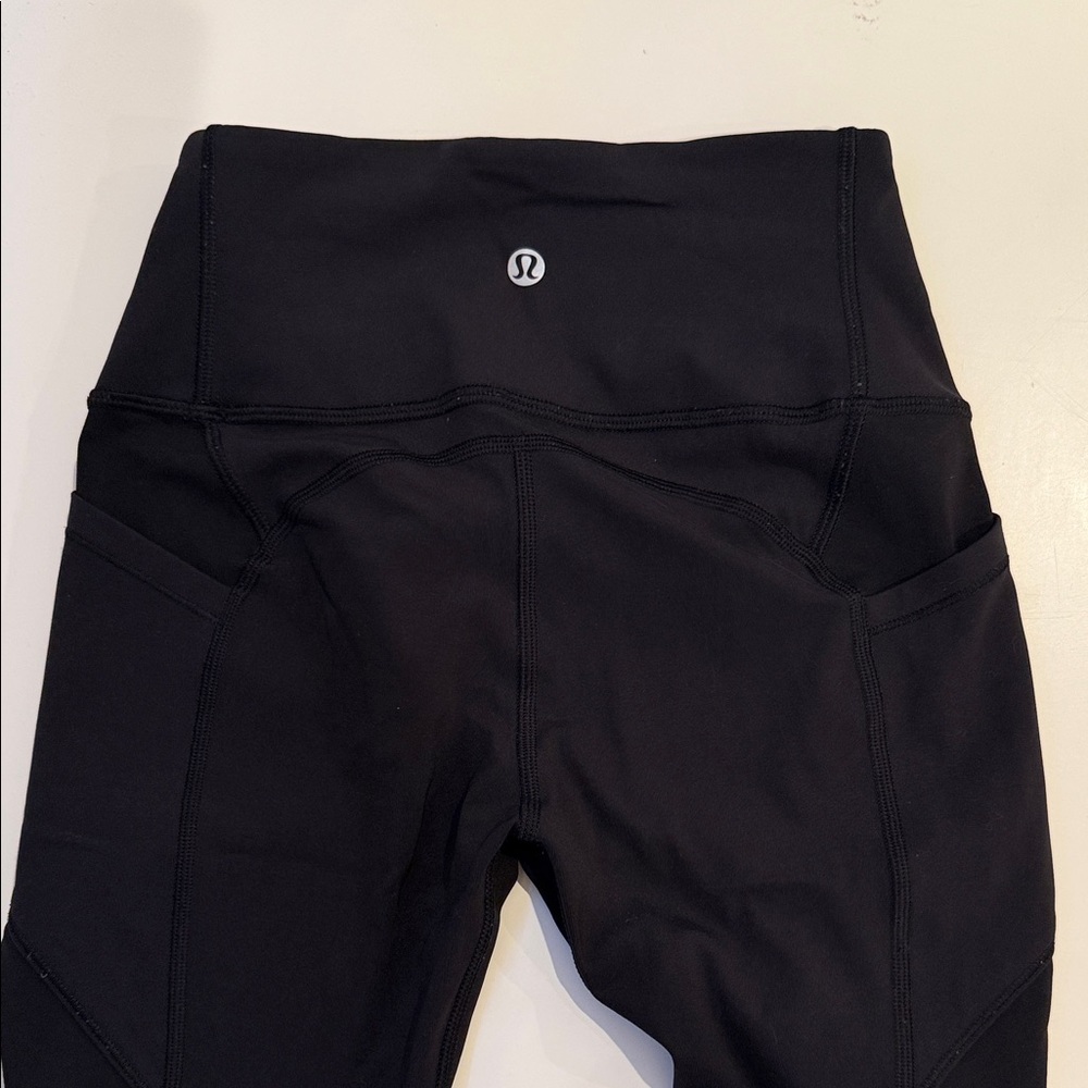 Lululemon Black Leggings size 2 - Picture 3 of 4